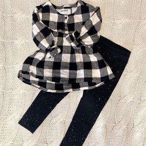 Girls 2-3T Outfit set Old Navy Cat & Jack